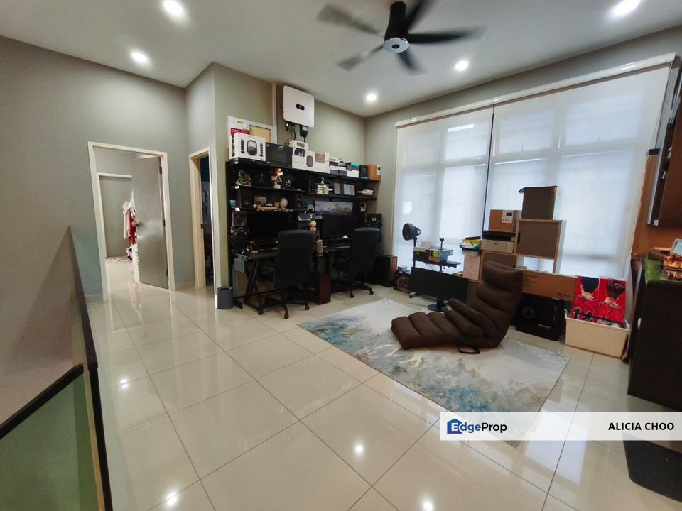 Bandar Cemerlang 2 storey cluster house for sales, Johor, Ulu Tiram