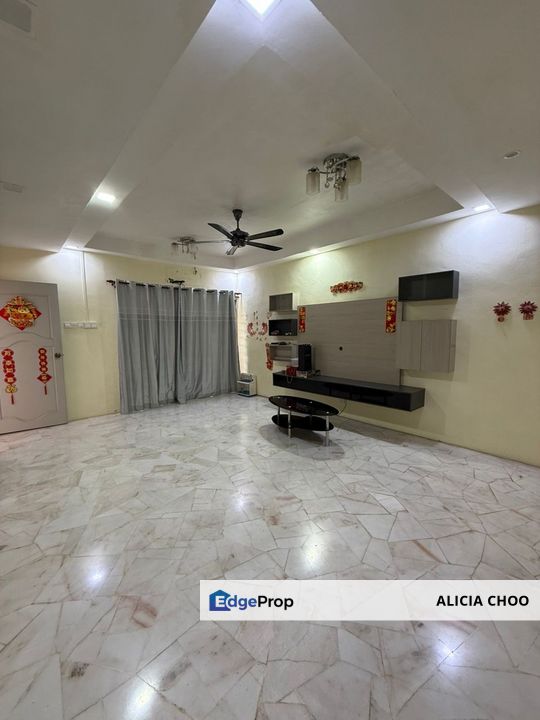 Taman Desa Cemerlang 2 storey medium cost house for sales, Johor, Ulu Tiram