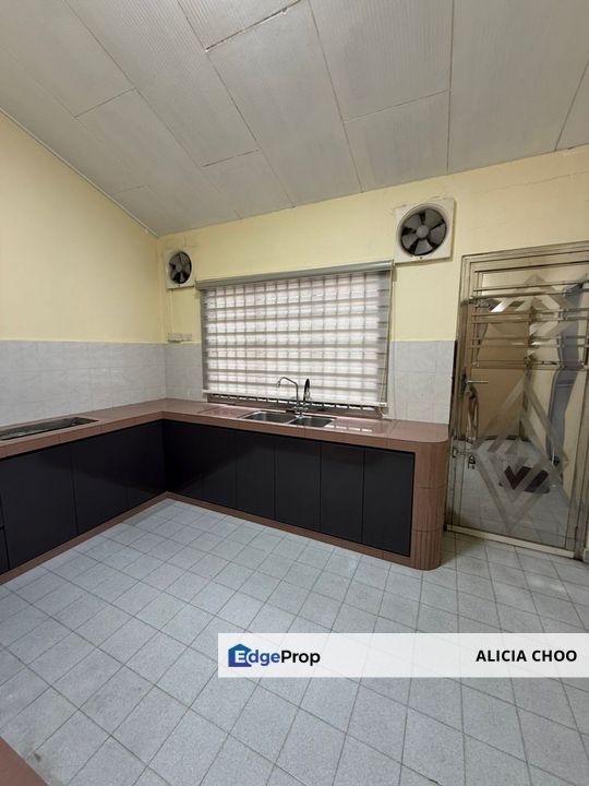 Taman Desa Cemerlang 2 storey medium cost house for sales, Johor, Ulu Tiram