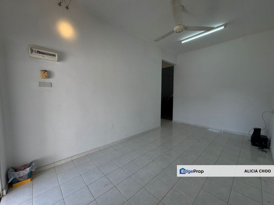 Taman Flora Heights single storey house, Johor, Pasir Gudang