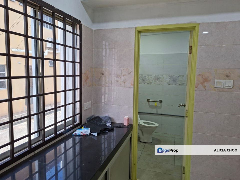 Bandar Seri Alam 2 storey house for sales, Johor, Masai