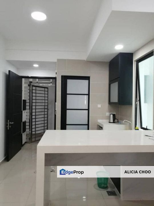 Wave @ Marina Cove Taman Iskandar Apartment for sales nice unit, Johor, Johor Bahru