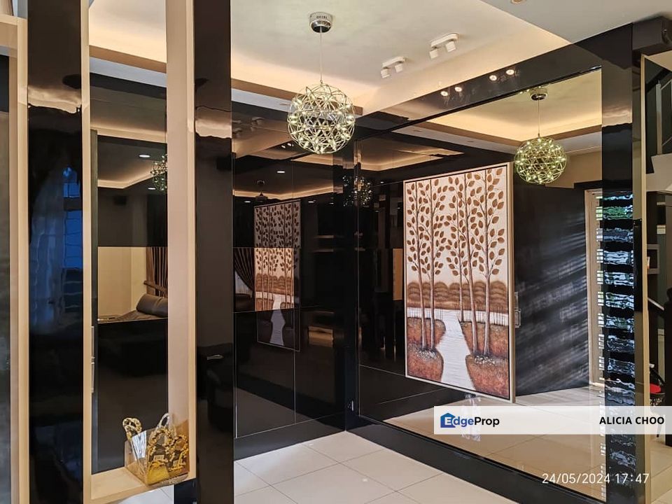 Taman Gaya 2 storey cluster housen, Johor, Ulu Tiram