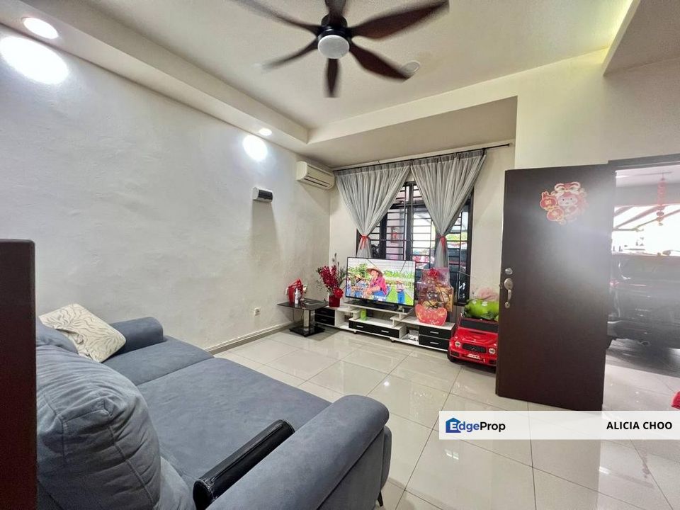 Bandar Baru Permas Jaya 2 storey house fully renovated, Johor, Permas Jaya/Senibong