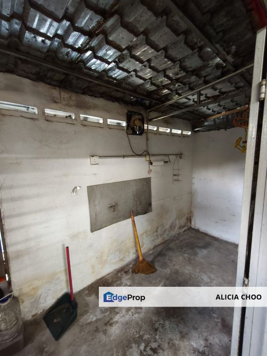 Taman Desa Cemerlang 2 storey low cost house, Johor, Ulu Tiram