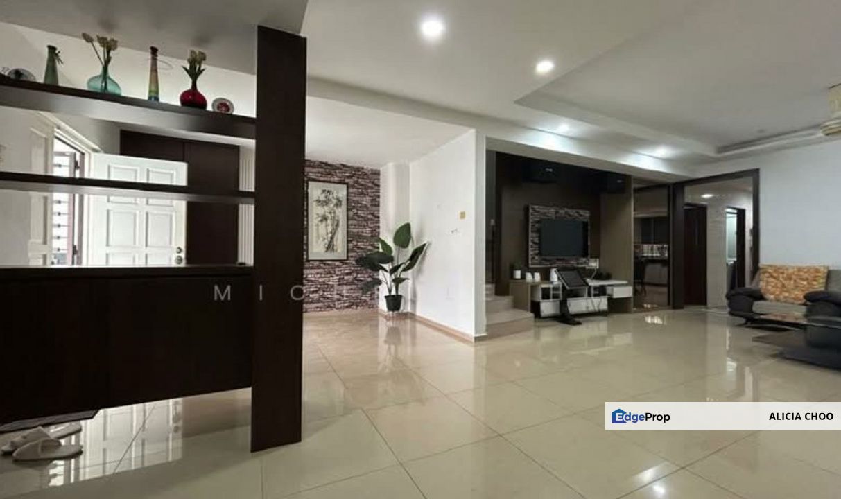 Permas Jaya 2 storey house nice condition, Johor, Permas Jaya/Senibong