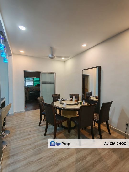 Taman Desa Cemerlang 2 storey house nice renovation Gated & guarded, Johor, Ulu Tiram