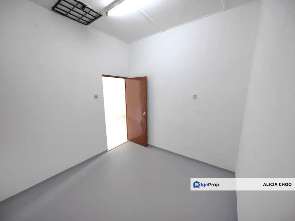 Taman Bukit Jaya Single storey low cost house for sales, Johor, Ulu Tiram