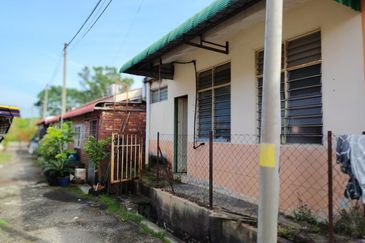 BANDAR AMANJAYA (ZON ANGGERIK)