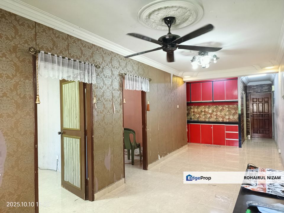 APARTMENT HARMONI, DAMANSARA DAMAI  LEVEL 2  FOR SALE, Selangor, Damansara Damai