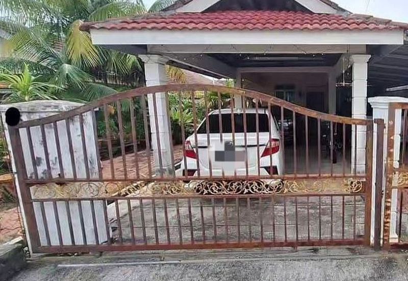 Taman Sri Bayu, Tanjong Sepat