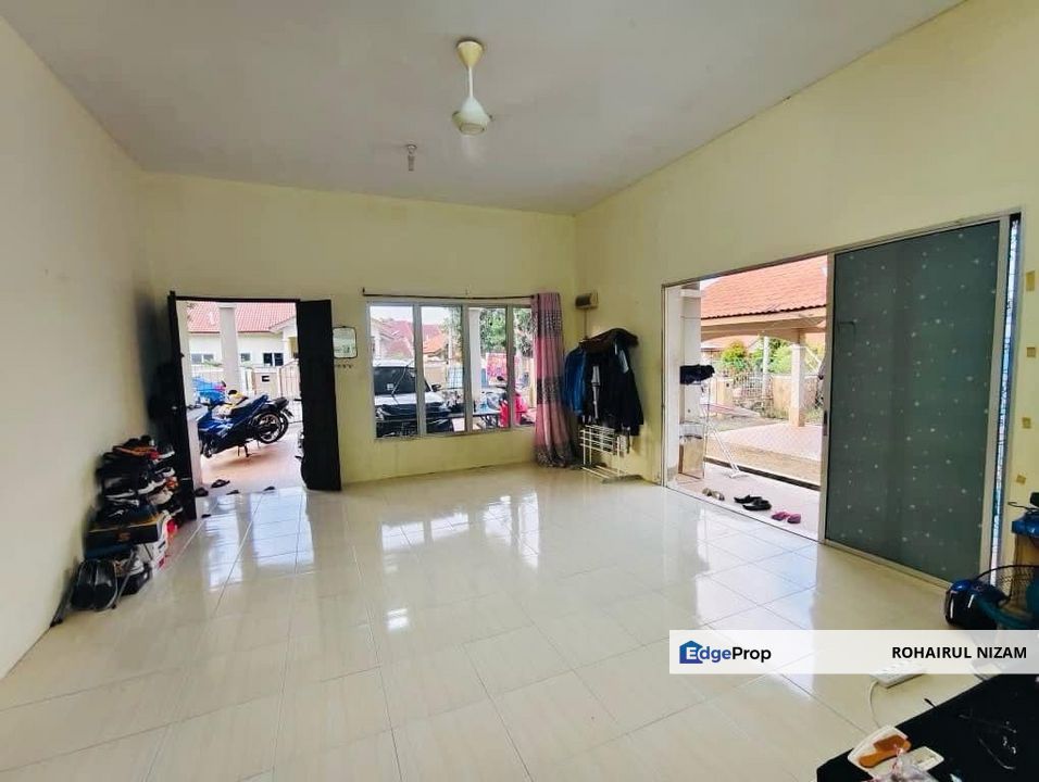 TAMAN DESA BAIDURI HARMONI SEMI D FREEHOLD FOR SALE, Selangor, Sepang