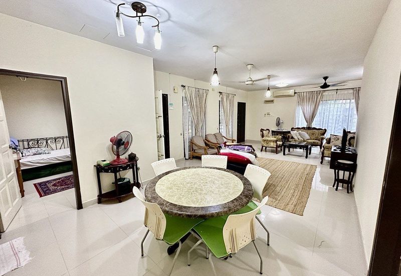 Villa Universiti, Sungai Pusu