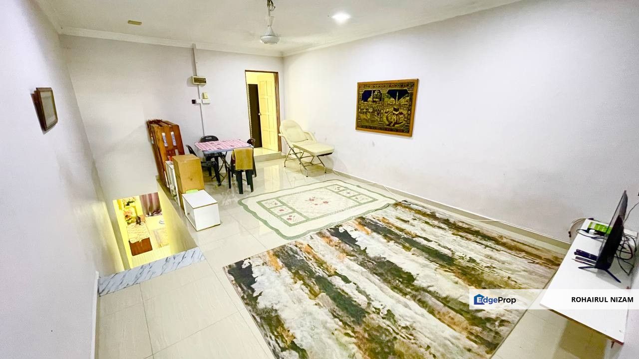 TAMAN SUBANG BARU , KAMPUNG MELAYU SUBANG FOR SALE, Selangor, Subang