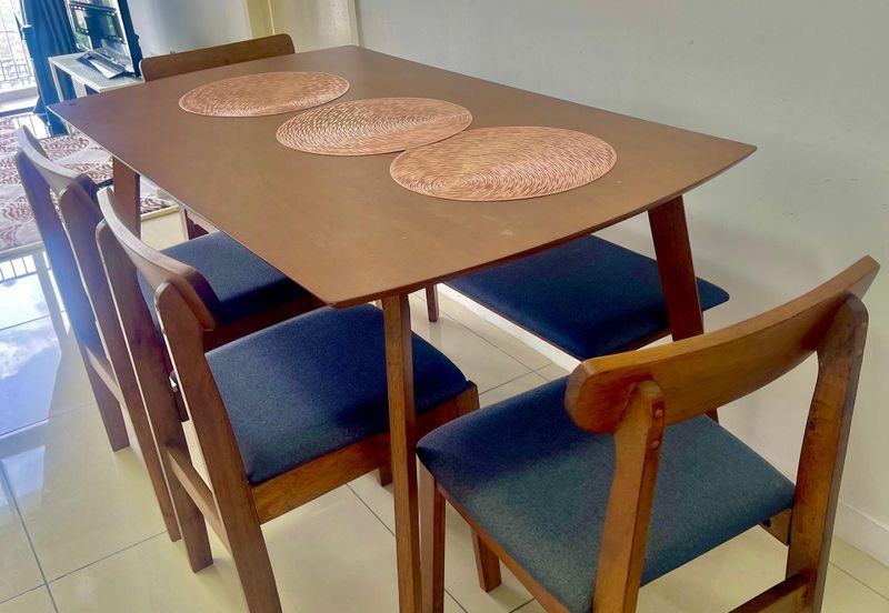 Lexa Residence @ The Quartz