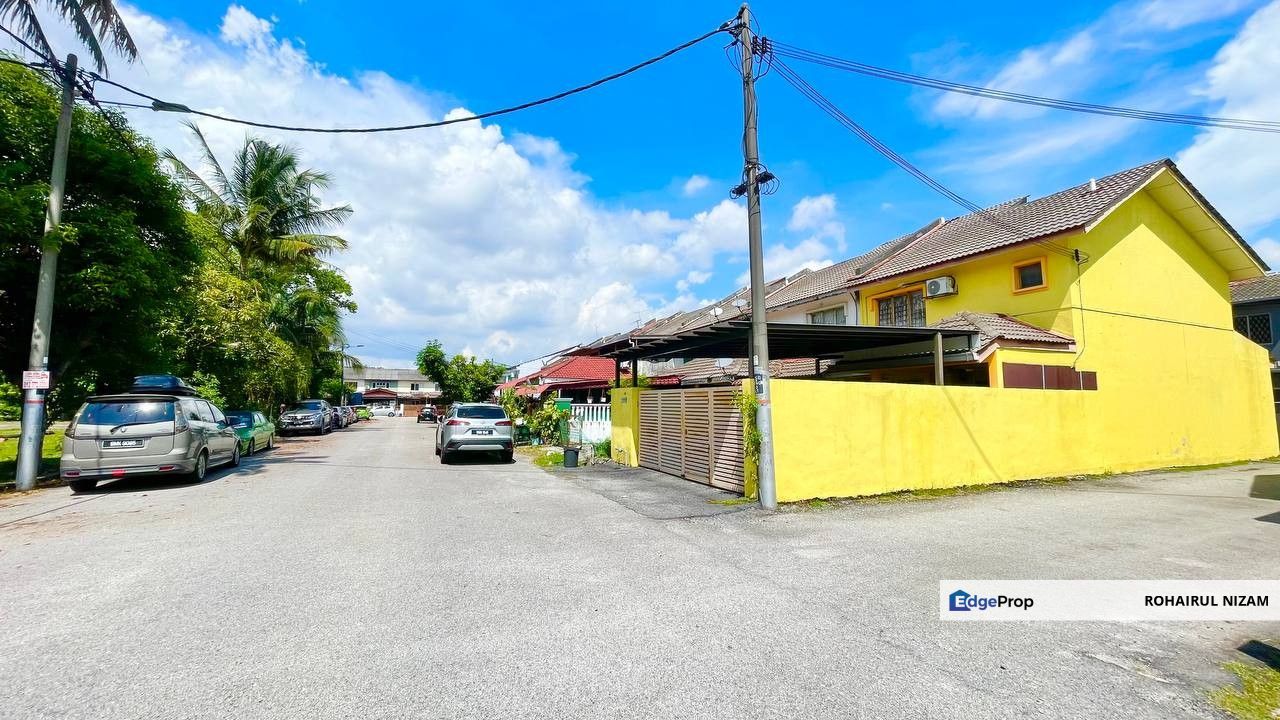 TAMAN SRI ANDALAS 2 STOREY END LOT FACING OPEN FOR SALE, Selangor, Klang
