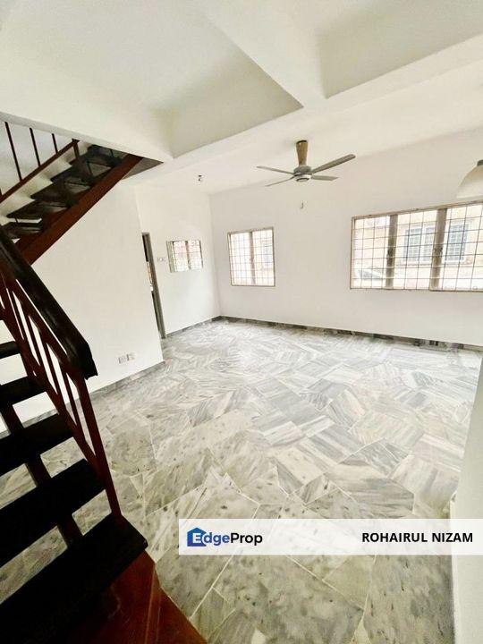 SU1 @ BANDAR SAUJANA UTAMA SG BULOH IRIS END LOT FOR SALE, Selangor, Sungai Buloh