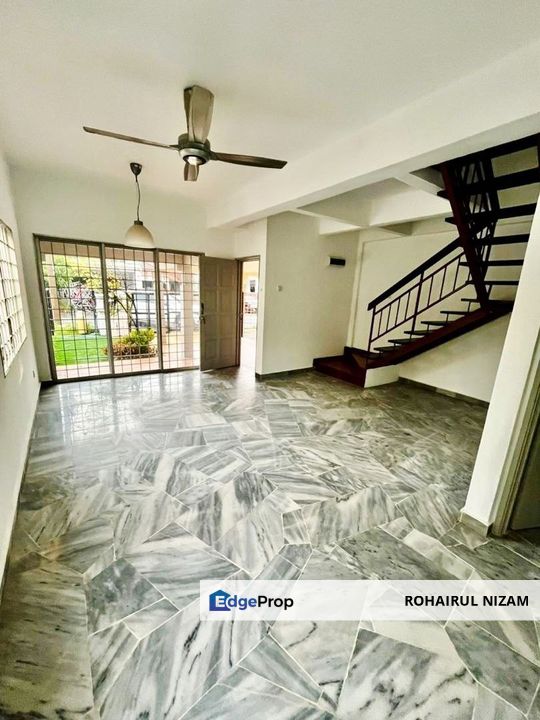 SU1 @ BANDAR SAUJANA UTAMA SG BULOH IRIS END LOT FOR SALE, Selangor, Sungai Buloh