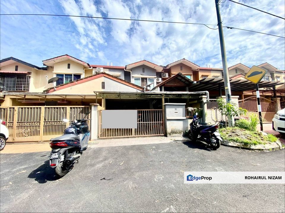 TAMAN SINARAN ,BALAKONG FOR SALE, Selangor, Balakong