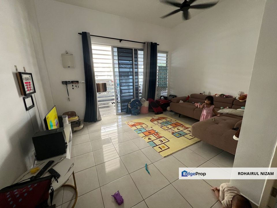 LAMAN SENDAYAN, SEREMBAN SINGLE STOREY FOR SALE, Negeri Sembilan, Seremban