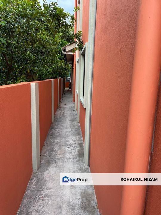 SUBANG BESTARI, BUNGALOW BARU 1.5 TINGKAT FOR SALE, Selangor, Shah Alam