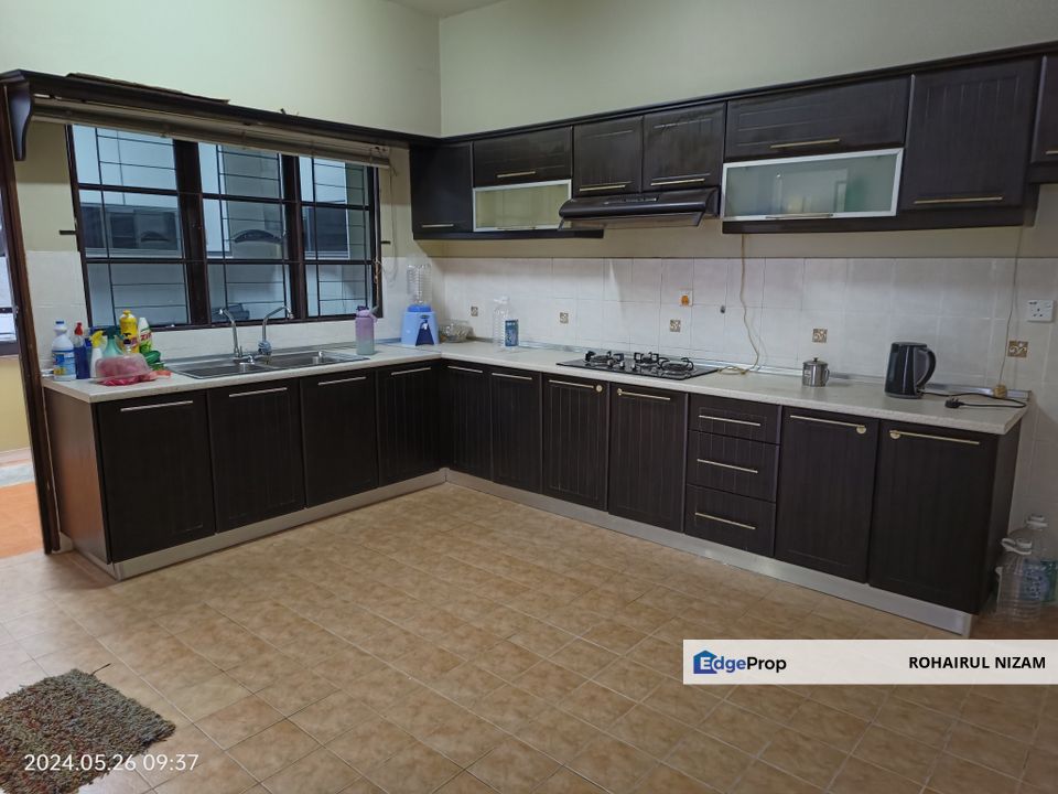 BANDAR SUNWAY, SEMENYIH SEMI D Renovated FOR SALE, Selangor, Semenyih