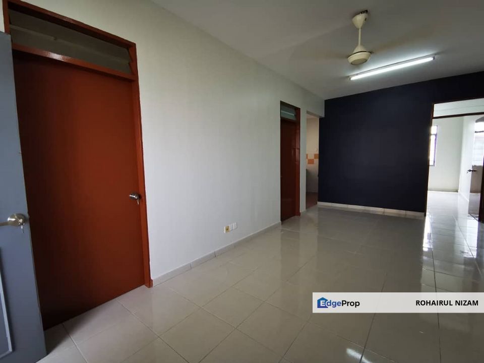 MENTARI COURT, SUNWAY BLOK F END LOT FOR SALE , Selangor, Bandar Sunway
