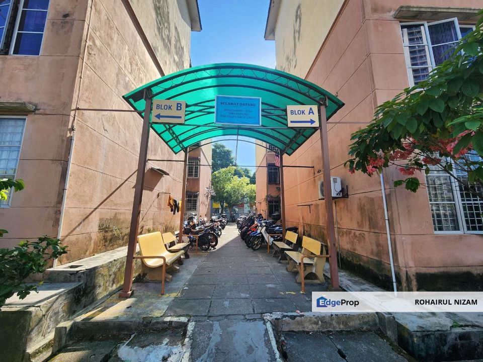 DESA TEMENGGONG APARTMENT FOR SALE, Selangor, Batu Caves 