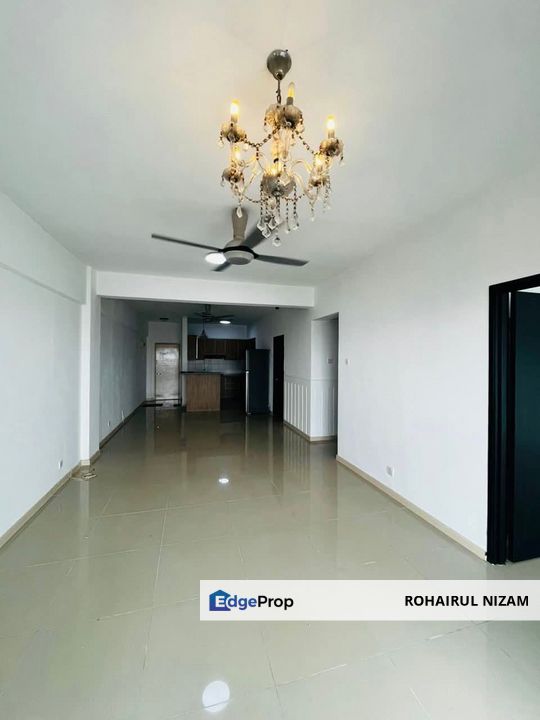 SURI PUTERI SERVICED APARTMENT, REFURBISHED FOR SALE, Selangor, Shah Alam