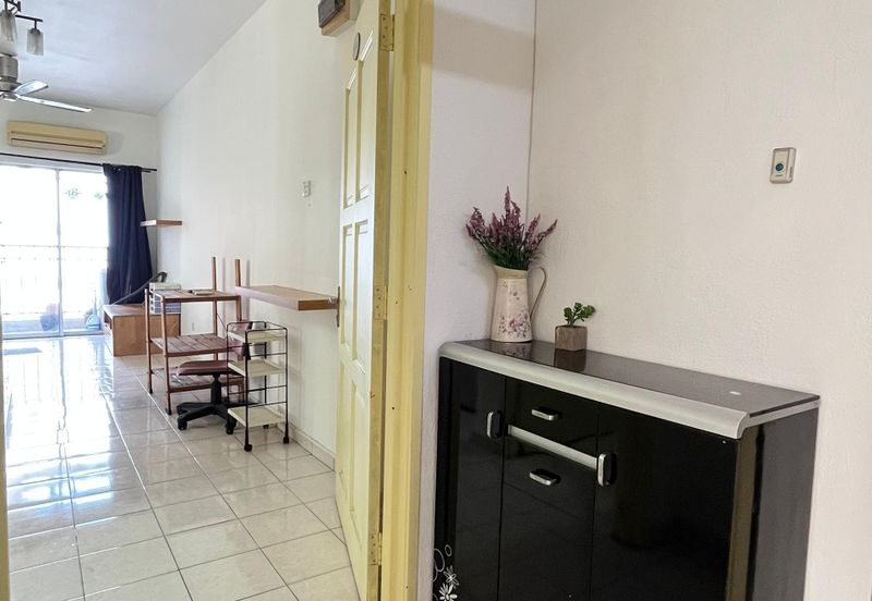 Bayu Puteri Apartment