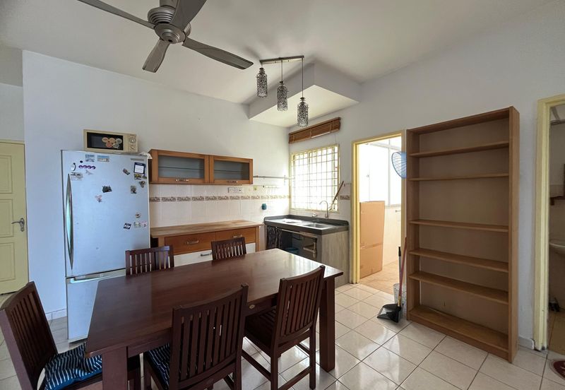 Bayu Puteri Apartment