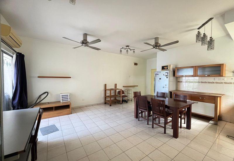 Bayu Puteri Apartment