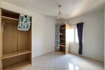 Bayu Puteri Apartment