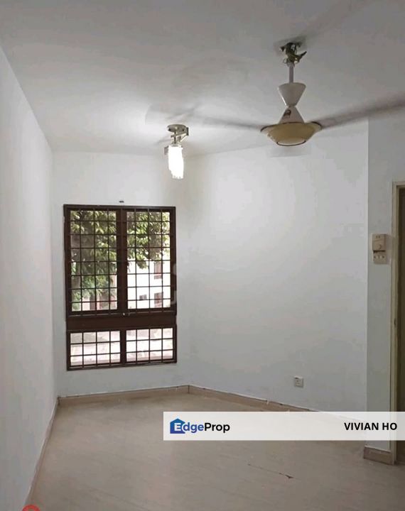 Palm Spring Condo For Rent Partially Furnished, Selangor, Sunway Damansara