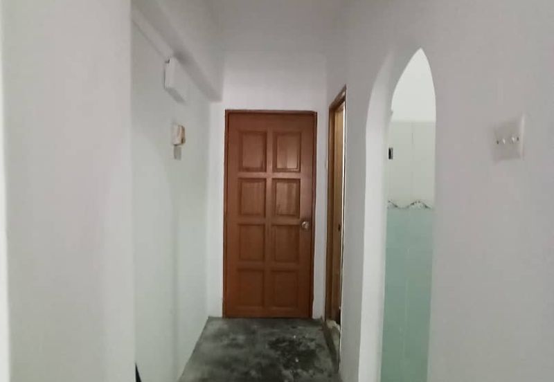 Saujana Ria Apartment