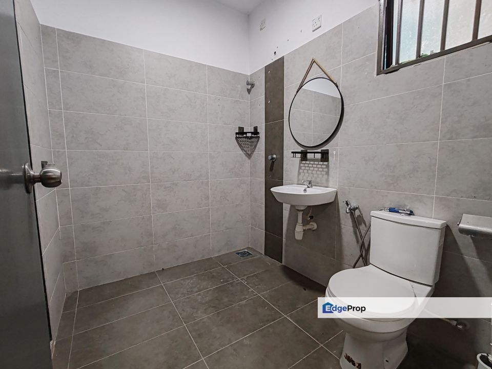 Taman ScienteX Rawang Semi D for rent., Selangor, Rawang