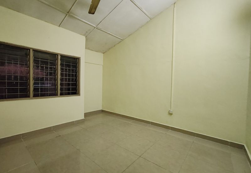 SINGLE STOREY TERRACED HOUSE FOR SALES