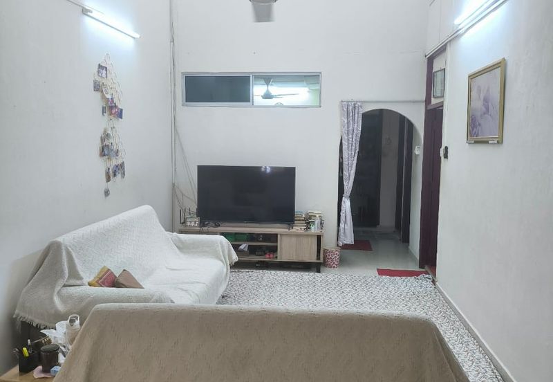 SINGLE STOREY TERRACED HOUSE FOR SALES IN SS4B KELANA JAYA