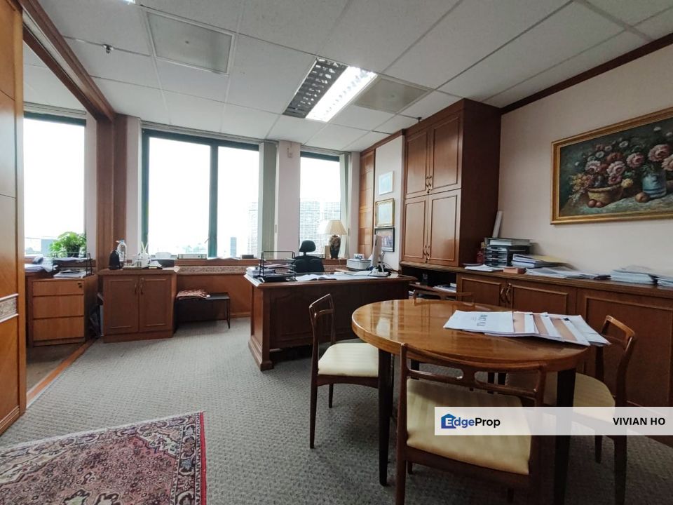 MEGAN AVENUE 11 OFFICE LOT FOR SALES WITH PARTIALLY FURNISHED, Kuala Lumpur, KLCC