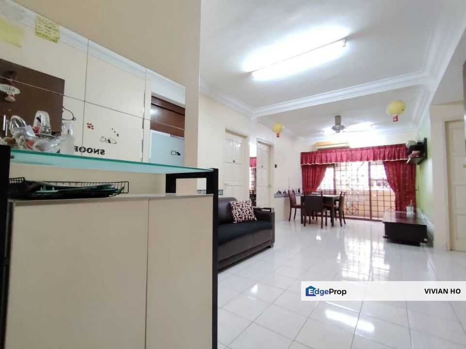 Corner unit Palm Spring Condo for sales, Selangor, Sunway Damansara