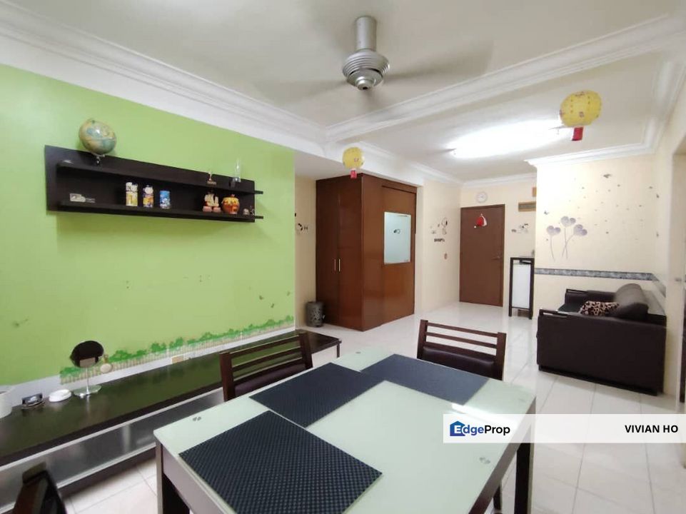 Corner unit Palm Spring Condo for sales, Selangor, Sunway Damansara