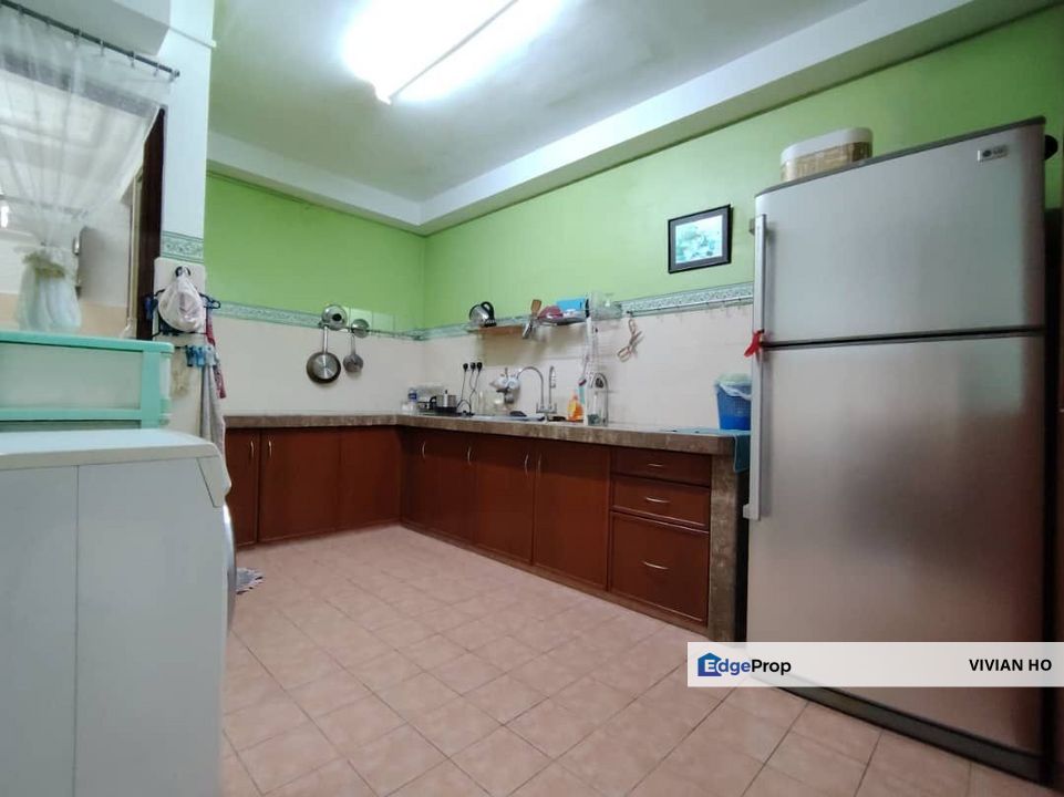 Corner unit Palm Spring Condo for sales, Selangor, Sunway Damansara