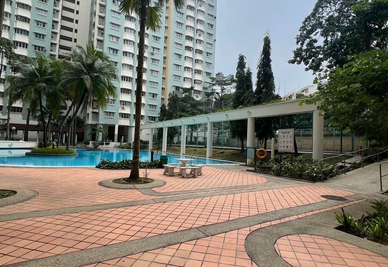 Danau Idaman Condominium