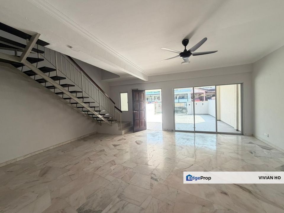 Double Storey Terrace House at Rawang Perdana 11. With move in condition., Selangor, Rawang