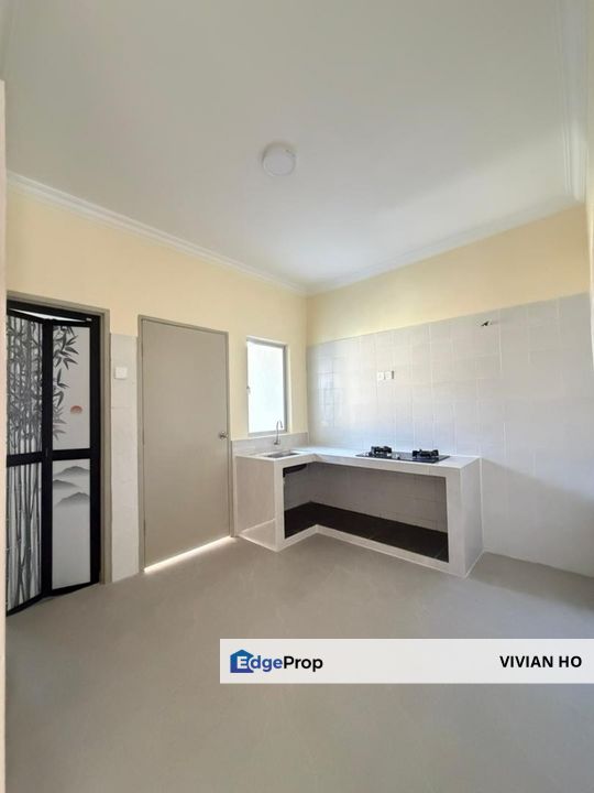 Double Storey Terrace House at Rawang Perdana 11. With move in condition., Selangor, Rawang