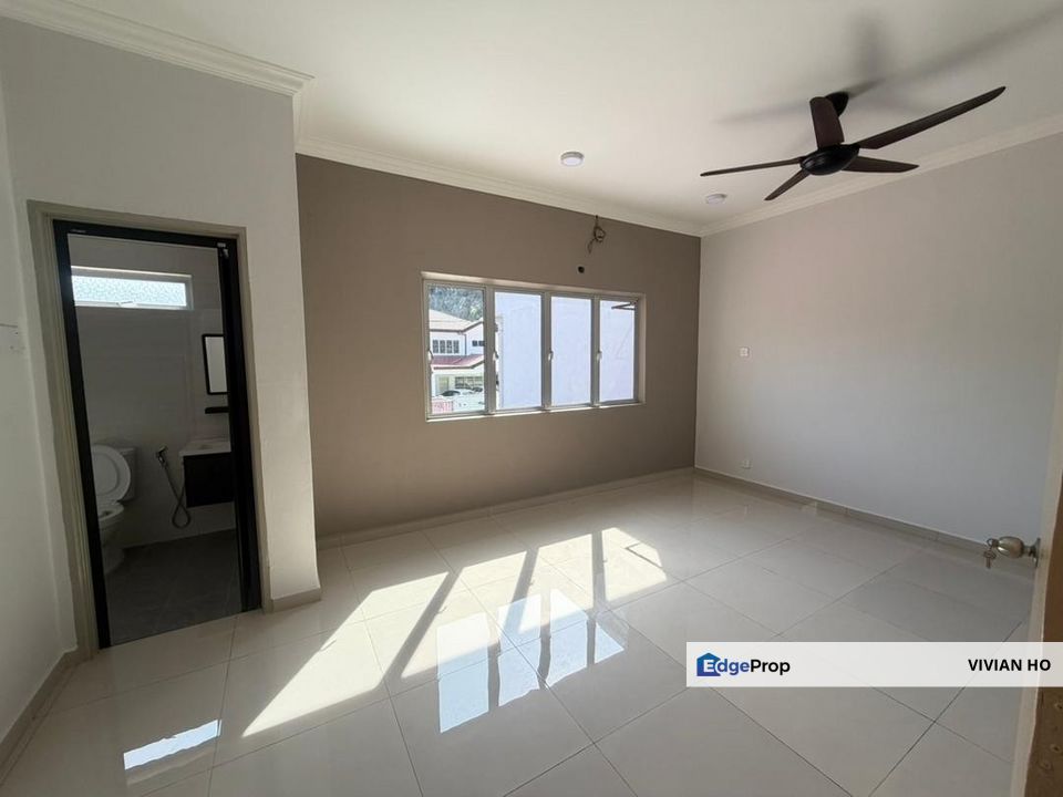 Double Storey Terrace House at Rawang Perdana 11. With move in condition., Selangor, Rawang
