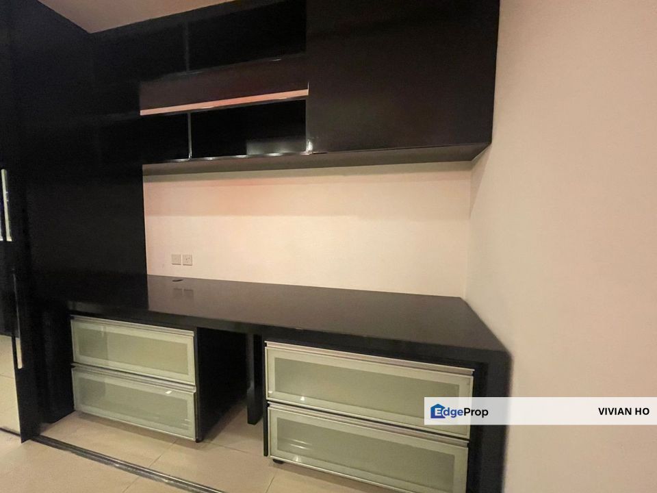 BELOW MARKET - Verve Suites, Mont Kiara Exclusive Unit: Parking on same level (Walk-in like Landed!), Kuala Lumpur, Mont Kiara