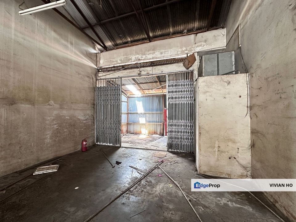 LIGHT FACTORY FOR RENT AT JALAN MELATI BUKIT BERUNTUNG, Selangor, Rawang