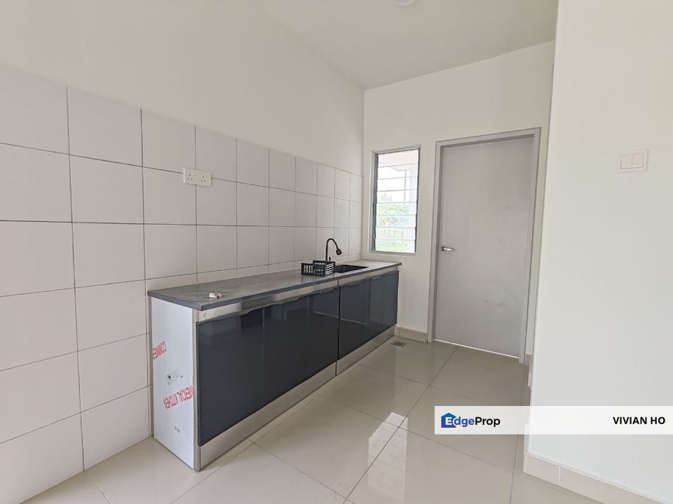 DOUBLE STOREY D'LAMAN KUNDANG FASA 1. FOR RENT. PARTIALLY FURNISHED, Selangor, Rawang