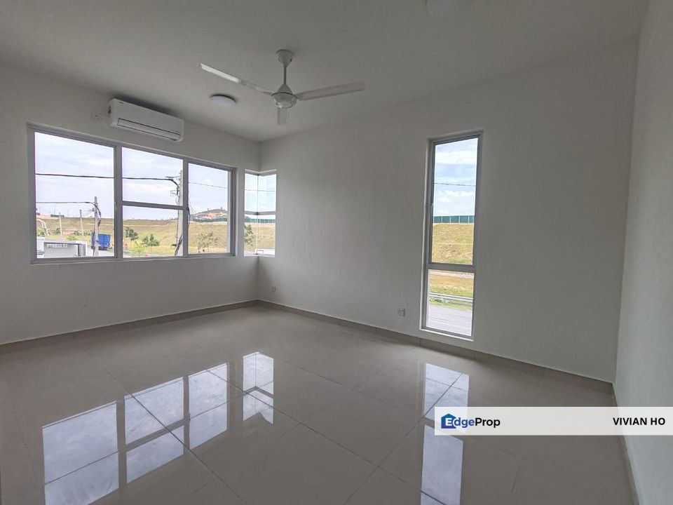 DOUBLE STOREY D'LAMAN KUNDANG FASA 1. FOR RENT. PARTIALLY FURNISHED, Selangor, Rawang